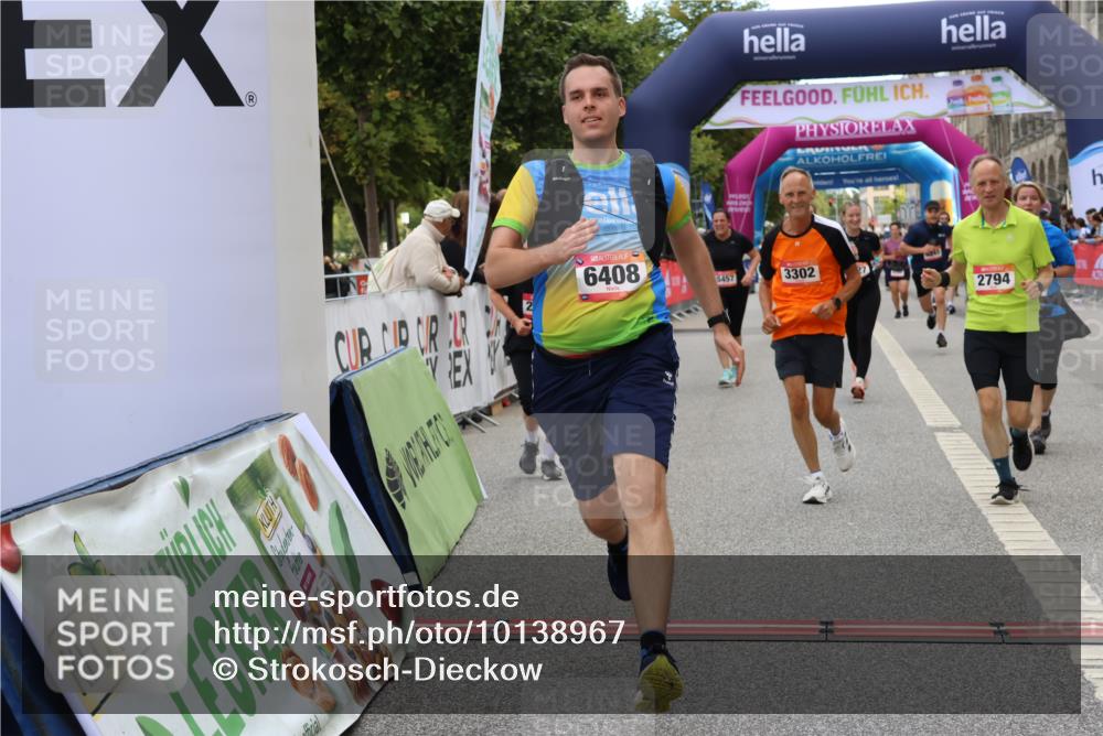 06.09.2026 - CURREX Alsterlauf Strokosch-Dieckow http://msf.ph/oto/10138967 06.09.2026 10:15:14 Ziel 2621, 2737, 2789, 2794, 2871, 2938, 3023, 3027, 3302, 3454, 3627, 4640, 4645, 5439, 5457, 5630, 5931, 5966, 6408 meine-sportfotos.de