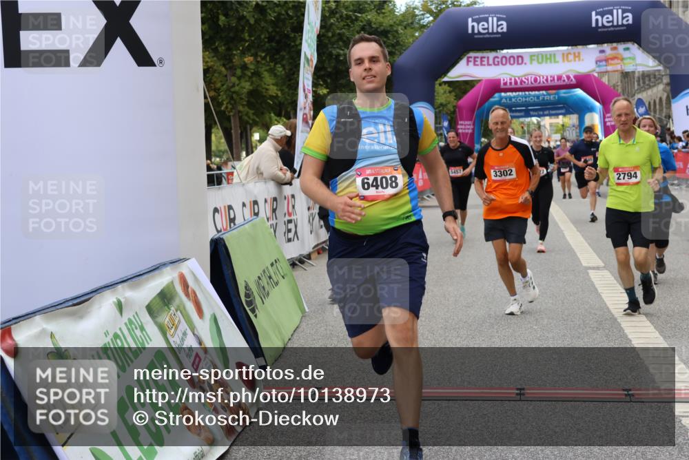 06.09.2026 - CURREX Alsterlauf Strokosch-Dieckow http://msf.ph/oto/10138973 06.09.2026 10:15:14 Ziel 2621, 2737, 2789, 2794, 2871, 2938, 3023, 3027, 3302, 3454, 3627, 4640, 4645, 5439, 5457, 5630, 5931, 5966, 6408 meine-sportfotos.de