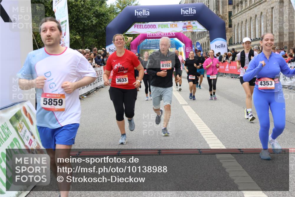 06.09.2026 - CURREX Alsterlauf Strokosch-Dieckow http://msf.ph/oto/10138988 06.09.2026 10:16:49 Ziel 2222, 2328, 2454, 2578, 2859, 3024, 3167, 3169, 3290, 3330, 3633, 3645, 4123, 4220, 4353, 4439, 4440, 4613, 4750, 4756, 5307, 5308, 5859, 6087, 8102 meine-sportfotos.de