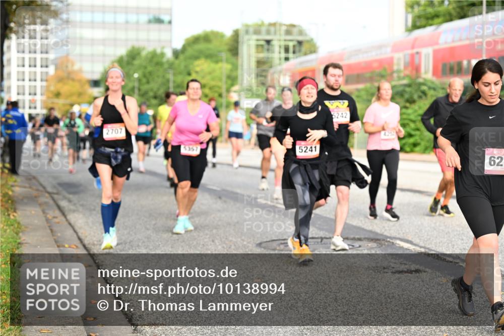 06.09.2026 - CURREX Alsterlauf Dr. Thomas Lammeyer http://msf.ph/oto/10138994 06.09.2026 10:05:43 Laufen 2707, 5357, 5241, 5242, 62 meine-sportfotos.de