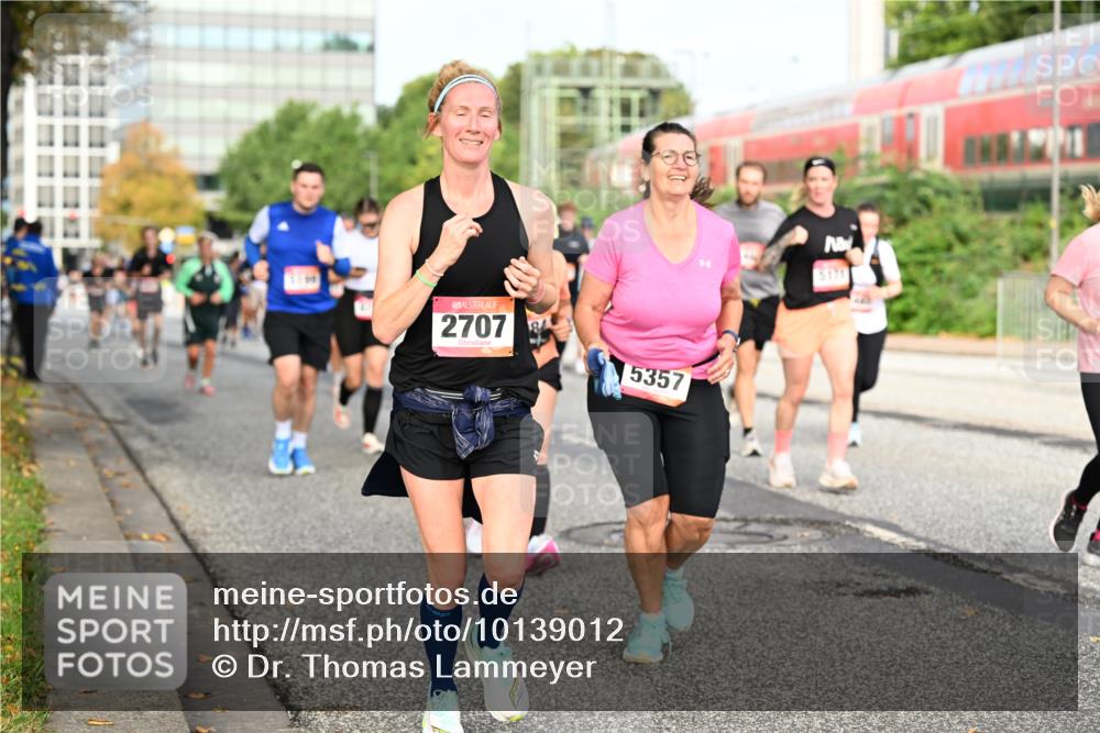 06.09.2026 - CURREX Alsterlauf Dr. Thomas Lammeyer http://msf.ph/oto/10139012 06.09.2026 10:05:44 Laufen 2707, 5357 meine-sportfotos.de