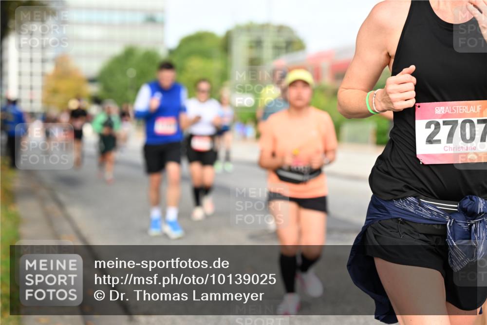 06.09.2026 - CURREX Alsterlauf Dr. Thomas Lammeyer http://msf.ph/oto/10139025 06.09.2026 10:05:46 Laufen 2707 meine-sportfotos.de