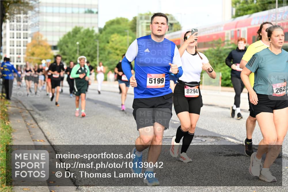 06.09.2026 - CURREX Alsterlauf Dr. Thomas Lammeyer http://msf.ph/oto/10139042 06.09.2026 10:05:47 Laufen 5199, 8294, 262 meine-sportfotos.de