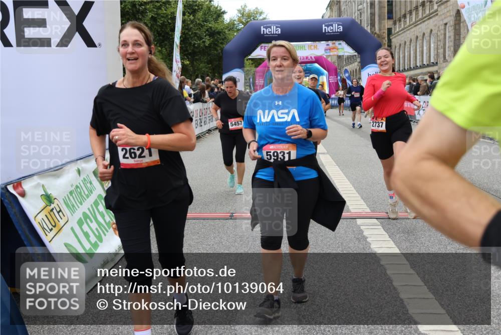 06.09.2026 - CURREX Alsterlauf Strokosch-Dieckow http://msf.ph/oto/10139064 06.09.2026 10:15:18 Ziel 2621, 2737, 2794, 2871, 2938, 3027, 3302, 3627, 4640, 4645, 5439, 5457, 5630, 5632, 5931, 5966, 6288, 6408 meine-sportfotos.de
