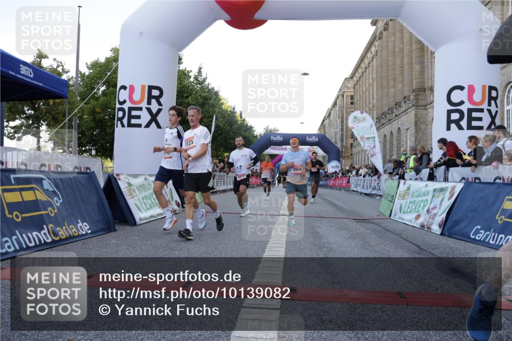 06.09.2026 - CURREX Alsterlauf Yannick Fuchs http://msf.ph/oto/10139082 06.09.2026 09:45:51 Ziel 2054, 3956, 4341, 4372, 4828, 4982, 5123, 6072, 6113, 6186, 8193, 8228 meine-sportfotos.de