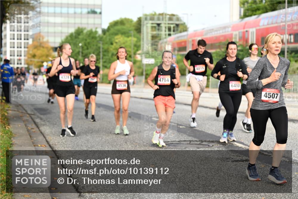 06.09.2026 - CURREX Alsterlauf Dr. Thomas Lammeyer http://msf.ph/oto/10139112 06.09.2026 10:05:55 Laufen 4328, 4536, 4784, 4815, 6410, 4507 meine-sportfotos.de