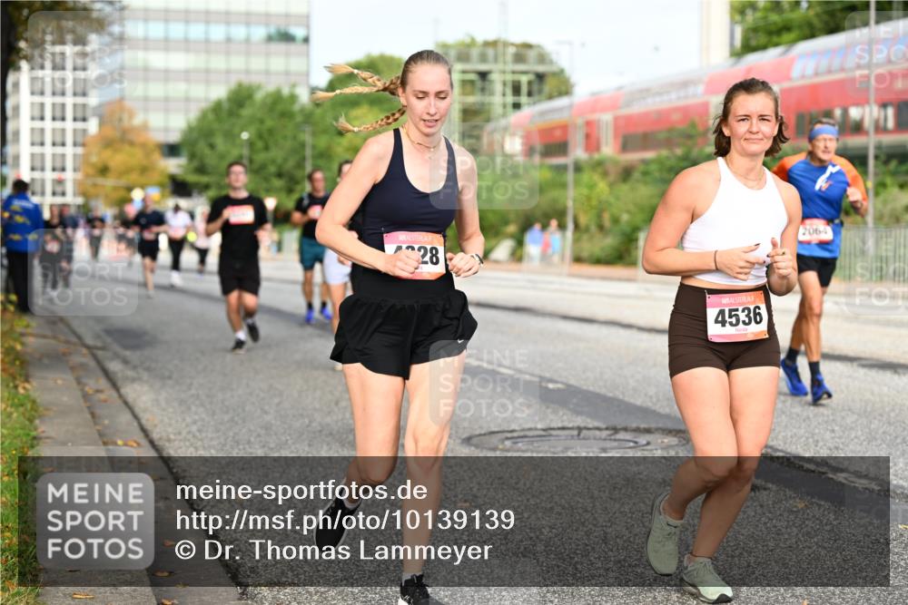 06.09.2026 - CURREX Alsterlauf Dr. Thomas Lammeyer http://msf.ph/oto/10139139 06.09.2026 10:05:57 Laufen 28, 4536, 2064 meine-sportfotos.de