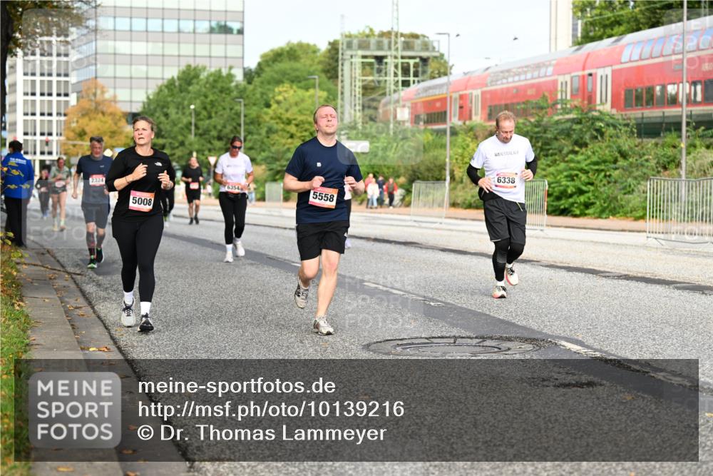 06.09.2026 - CURREX Alsterlauf Dr. Thomas Lammeyer http://msf.ph/oto/10139216 06.09.2026 10:06:06 Laufen 2324, 5008, 6354, 5558, 6338 meine-sportfotos.de