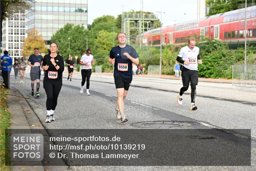 06.09.2026 - CURREX Alsterlauf Dr. Thomas Lammeyer http://msf.ph/oto/10139219 06.09.2026 10:06:06 Laufen 2324, 5008, 6354, 5558, 6338 meine-sportfotos.de