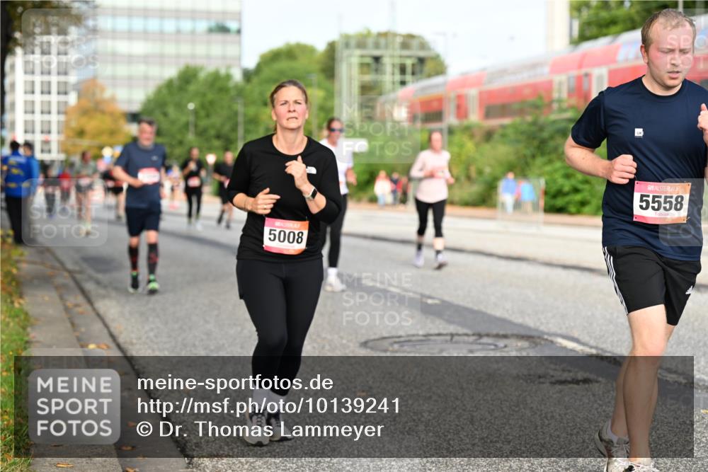 06.09.2026 - CURREX Alsterlauf Dr. Thomas Lammeyer http://msf.ph/oto/10139241 06.09.2026 10:06:09 Laufen 5008, 5558 meine-sportfotos.de
