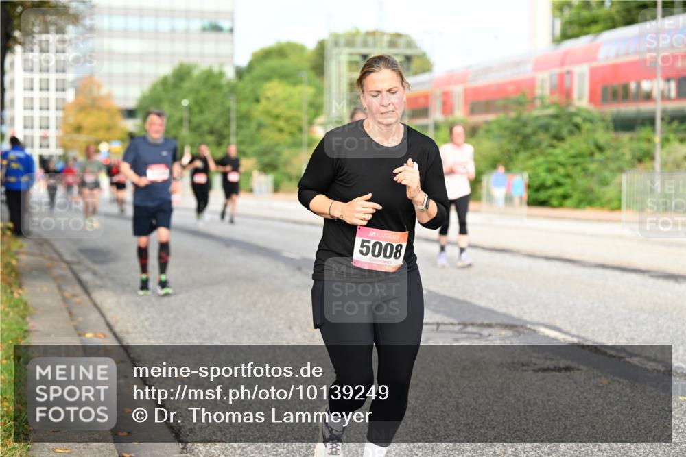06.09.2026 - CURREX Alsterlauf Dr. Thomas Lammeyer http://msf.ph/oto/10139249 06.09.2026 10:06:09 Laufen 5008 meine-sportfotos.de