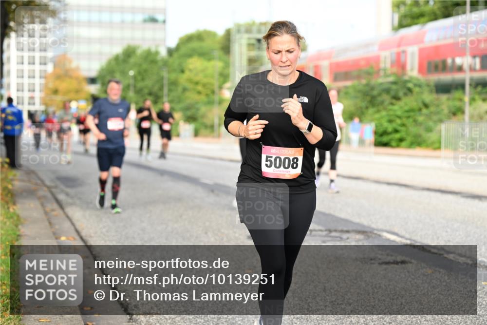 06.09.2026 - CURREX Alsterlauf Dr. Thomas Lammeyer http://msf.ph/oto/10139251 06.09.2026 10:06:09 Laufen 5008 meine-sportfotos.de
