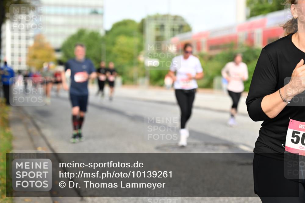 06.09.2026 - CURREX Alsterlauf Dr. Thomas Lammeyer http://msf.ph/oto/10139261 06.09.2026 10:06:10 Laufen 50 meine-sportfotos.de