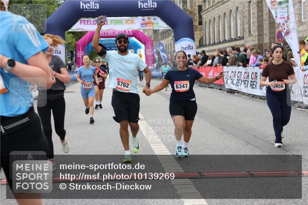 06.09.2026 - CURREX Alsterlauf Strokosch-Dieckow http://msf.ph/oto/10139269 06.09.2026 10:15:33 Ziel 2503, 2690, 3188, 3456, 3834, 4085, 4354, 4392, 5147, 5187, 5762, 5797, 6189, 6336, 6347, 6461 meine-sportfotos.de