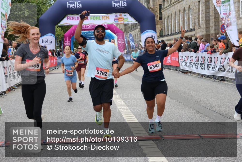 06.09.2026 - CURREX Alsterlauf Strokosch-Dieckow http://msf.ph/oto/10139316 06.09.2026 10:15:34 Ziel 2503, 2690, 3188, 3456, 3834, 4085, 4354, 4392, 5147, 5187, 5762, 5797, 6189, 6336, 6347, 6461 meine-sportfotos.de
