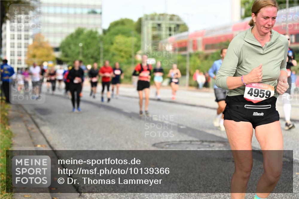 06.09.2026 - CURREX Alsterlauf Dr. Thomas Lammeyer http://msf.ph/oto/10139366 06.09.2026 10:06:20 Laufen 4959 meine-sportfotos.de