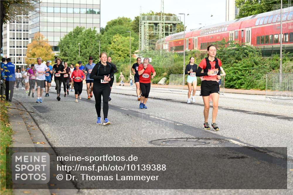 06.09.2026 - CURREX Alsterlauf Dr. Thomas Lammeyer http://msf.ph/oto/10139388 06.09.2026 10:06:23 Laufen 4697, 4855, 4166, 3213, 4238, 48, 78, 2634, 8149, 253 meine-sportfotos.de
