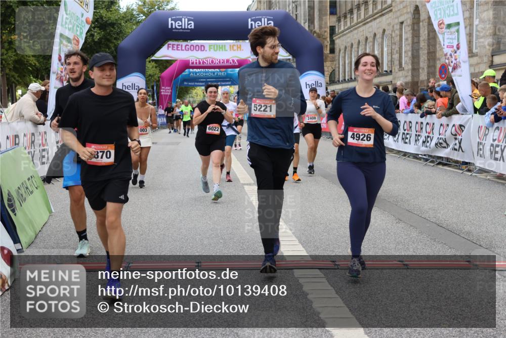 06.09.2026 - CURREX Alsterlauf Strokosch-Dieckow http://msf.ph/oto/10139408 06.09.2026 10:15:46 Ziel 1003, 2408, 2558, 2559, 3741, 3870, 4547, 4600, 4926, 5221, 6022, 6097 meine-sportfotos.de