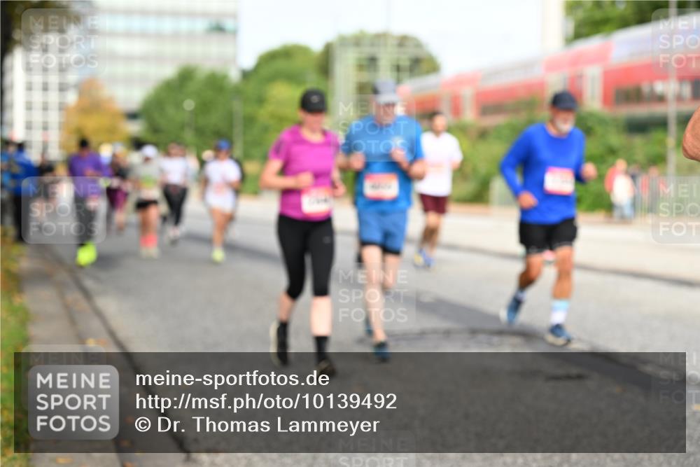 06.09.2026 - CURREX Alsterlauf Dr. Thomas Lammeyer http://msf.ph/oto/10139492 06.09.2026 10:06:32 Laufen  meine-sportfotos.de