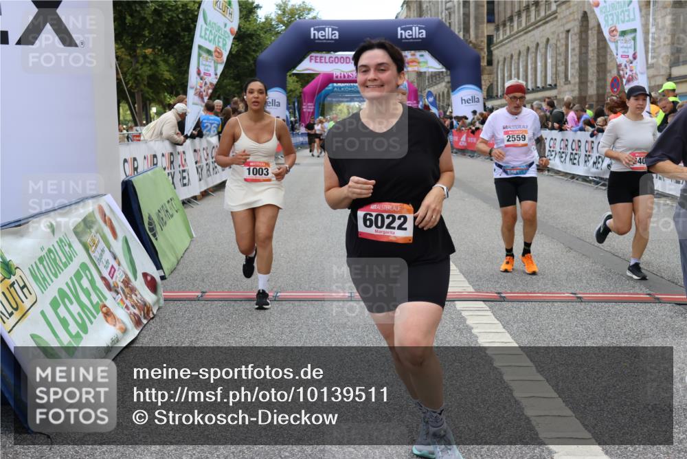 06.09.2026 - CURREX Alsterlauf Strokosch-Dieckow http://msf.ph/oto/10139511 06.09.2026 10:15:48 Ziel 1003, 2408, 2558, 2559, 3741, 3870, 4547, 4600, 4926, 5221, 6022, 6097 meine-sportfotos.de