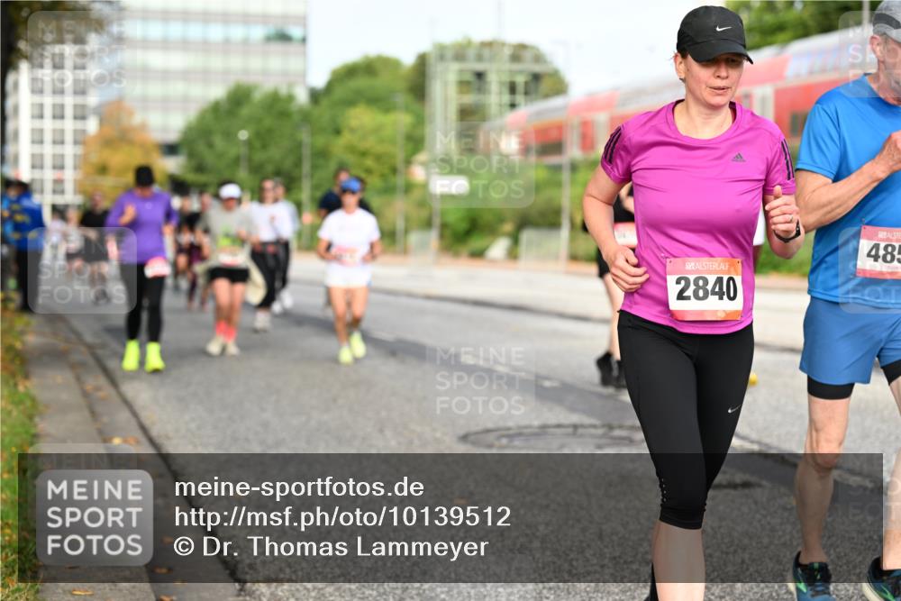 06.09.2026 - CURREX Alsterlauf Dr. Thomas Lammeyer http://msf.ph/oto/10139512 06.09.2026 10:06:34 Laufen 2840, 485 meine-sportfotos.de