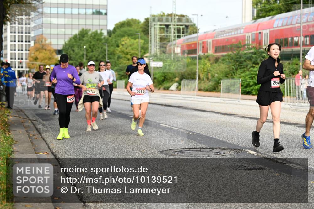 06.09.2026 - CURREX Alsterlauf Dr. Thomas Lammeyer http://msf.ph/oto/10139521 06.09.2026 10:06:35 Laufen 267, 35, 5818, 6220 meine-sportfotos.de