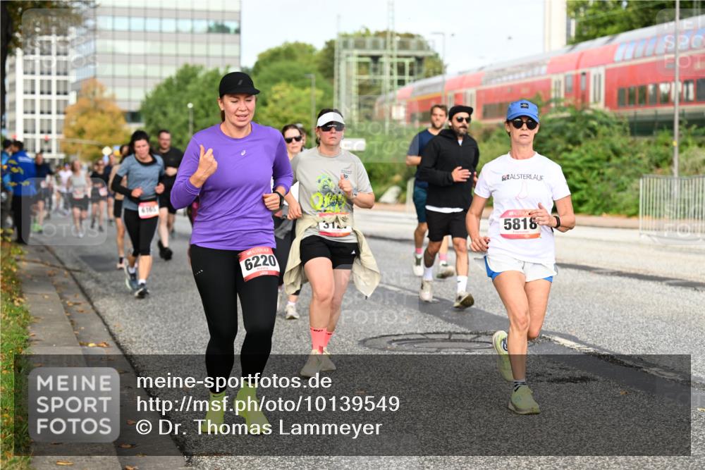 06.09.2026 - CURREX Alsterlauf Dr. Thomas Lammeyer http://msf.ph/oto/10139549 06.09.2026 10:06:38 Laufen 6165, 6, 6220, 312, 5818 meine-sportfotos.de