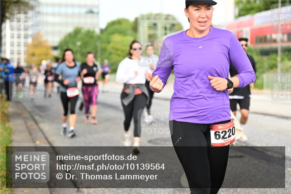 06.09.2026 - CURREX Alsterlauf Dr. Thomas Lammeyer http://msf.ph/oto/10139564 06.09.2026 10:06:39 Laufen 6220 meine-sportfotos.de