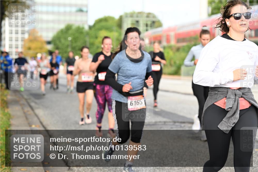 06.09.2026 - CURREX Alsterlauf Dr. Thomas Lammeyer http://msf.ph/oto/10139583 06.09.2026 10:06:41 Laufen 6165 meine-sportfotos.de