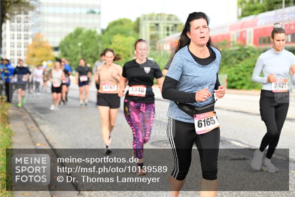 06.09.2026 - CURREX Alsterlauf Dr. Thomas Lammeyer http://msf.ph/oto/10139589 06.09.2026 10:06:42 Laufen 3348, 6165, 2427 meine-sportfotos.de