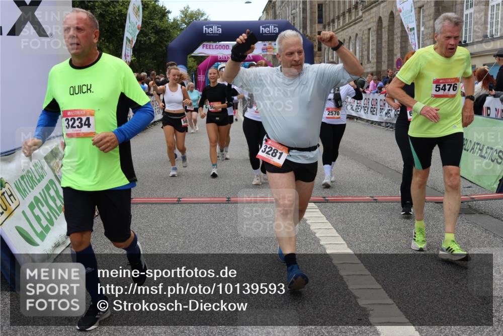 06.09.2026 - CURREX Alsterlauf Strokosch-Dieckow http://msf.ph/oto/10139593 06.09.2026 10:16:01 Ziel 2570, 2571, 2689, 3234, 3281, 3311, 4028, 4154, 4156, 4264, 4319, 4320, 4733, 5065, 5081, 5476, 5618, 8218 meine-sportfotos.de