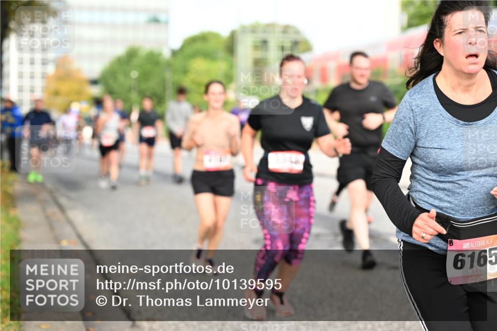 06.09.2026 - CURREX Alsterlauf Dr. Thomas Lammeyer http://msf.ph/oto/10139595 06.09.2026 10:06:42 Laufen 16, 6165 meine-sportfotos.de