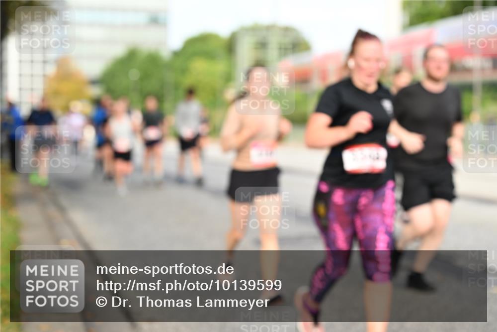 06.09.2026 - CURREX Alsterlauf Dr. Thomas Lammeyer http://msf.ph/oto/10139599 06.09.2026 10:06:43 Laufen  meine-sportfotos.de