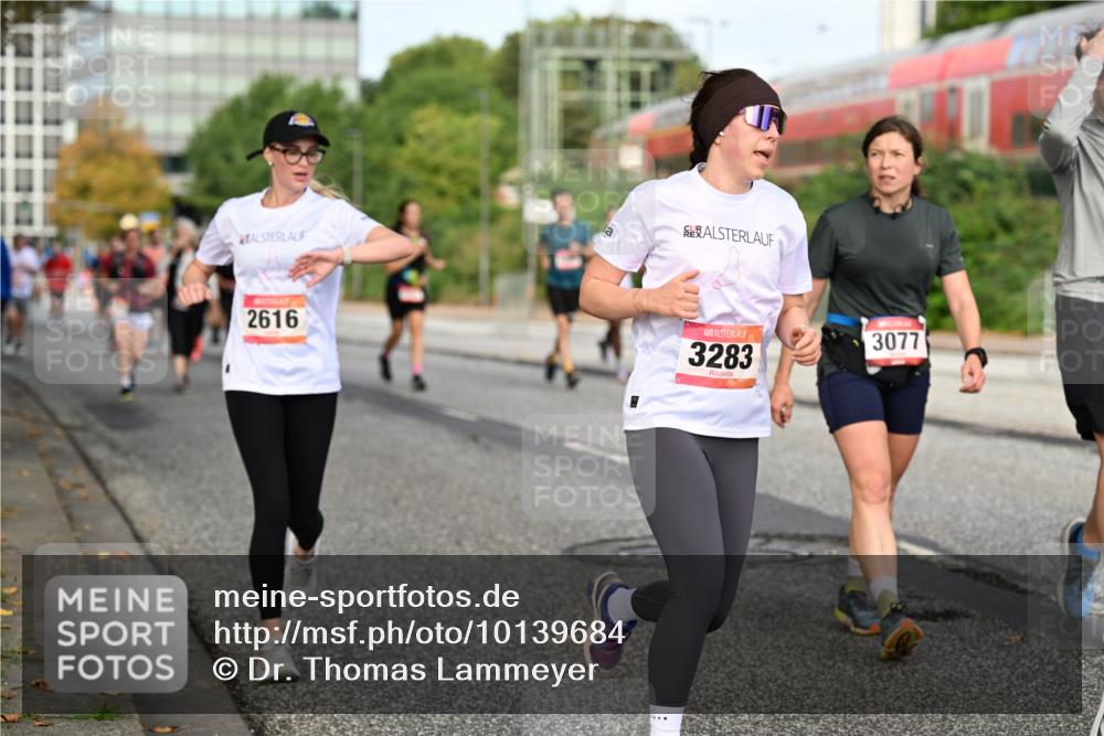 06.09.2026 - CURREX Alsterlauf Dr. Thomas Lammeyer http://msf.ph/oto/10139684 06.09.2026 10:06:51 Laufen 2616, 3283, 3077 meine-sportfotos.de