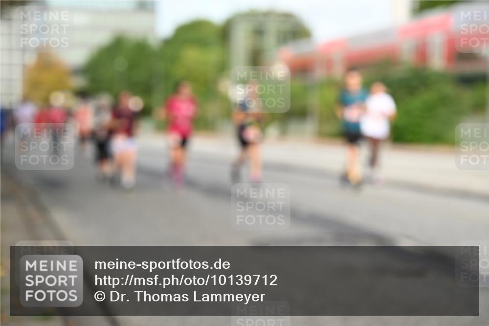 06.09.2026 - CURREX Alsterlauf Dr. Thomas Lammeyer http://msf.ph/oto/10139712 06.09.2026 10:06:54 Laufen  meine-sportfotos.de