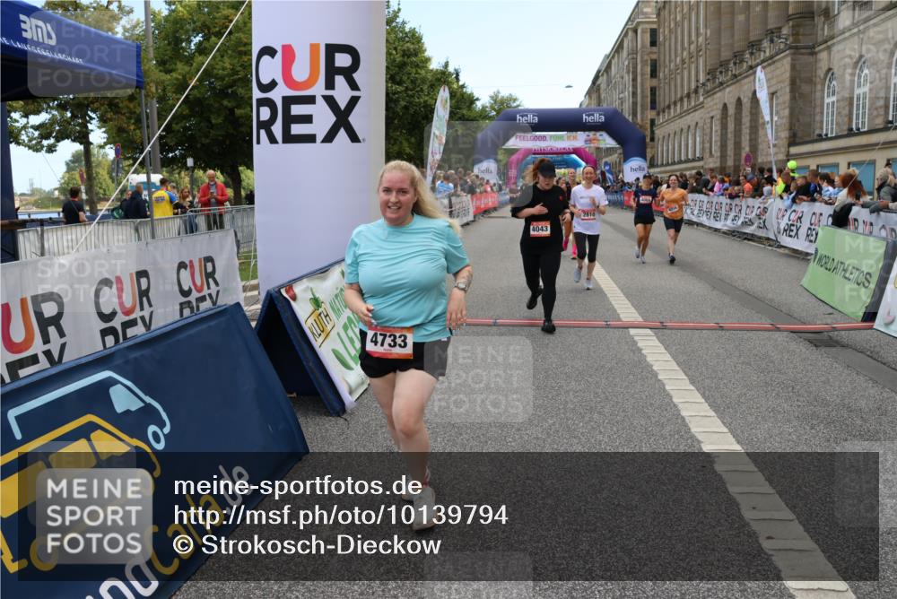 06.09.2026 - CURREX Alsterlauf Strokosch-Dieckow http://msf.ph/oto/10139794 06.09.2026 10:16:07 Ziel 2098, 2570, 2571, 2689, 2810, 3281, 3311, 3539, 4028, 4043, 4056, 4069, 4264, 4733, 5065, 5081, 5476, 5618, 5825, 5945, 8218 meine-sportfotos.de
