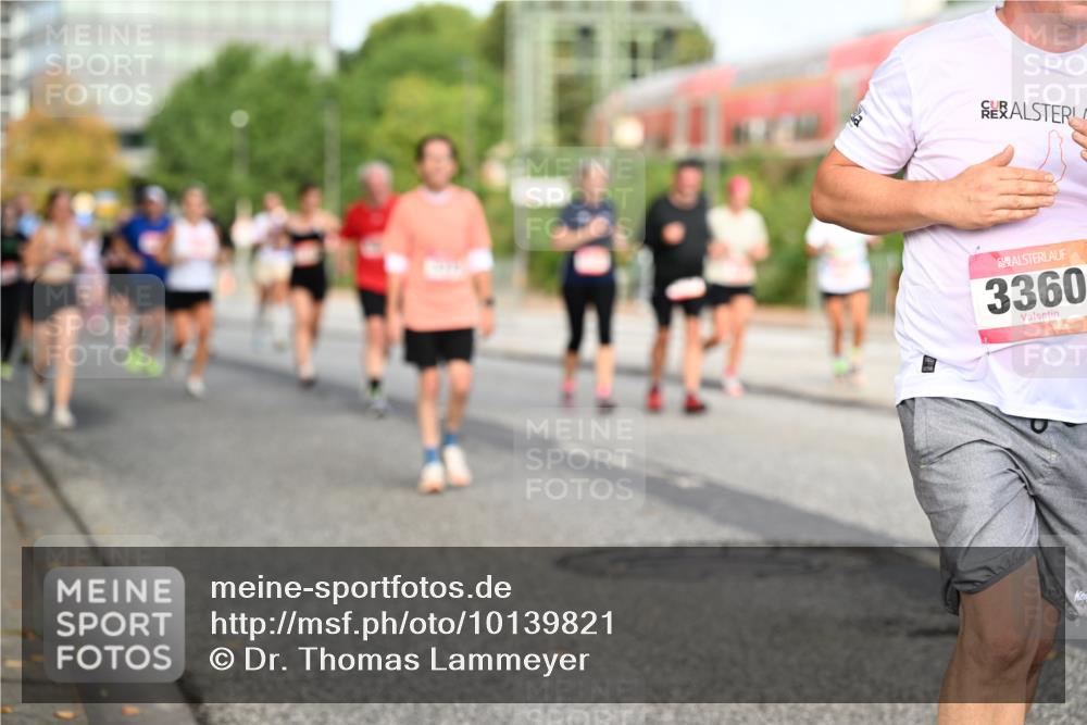 06.09.2026 - CURREX Alsterlauf Dr. Thomas Lammeyer http://msf.ph/oto/10139821 06.09.2026 10:07:05 Laufen 3360 meine-sportfotos.de