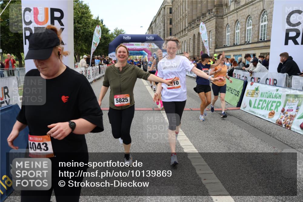 06.09.2026 - CURREX Alsterlauf Strokosch-Dieckow http://msf.ph/oto/10139869 06.09.2026 10:16:10 Ziel 2019, 2098, 2810, 3311, 3539, 4028, 4043, 4056, 4069, 4264, 4733, 5425, 5618, 5825, 5945 meine-sportfotos.de