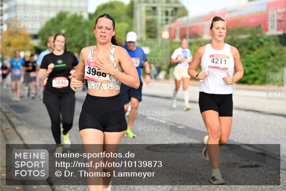 06.09.2026 - CURREX Alsterlauf Dr. Thomas Lammeyer http://msf.ph/oto/10139873 06.09.2026 10:07:11 Laufen 8, 0, 3840, 3980, 4211 meine-sportfotos.de