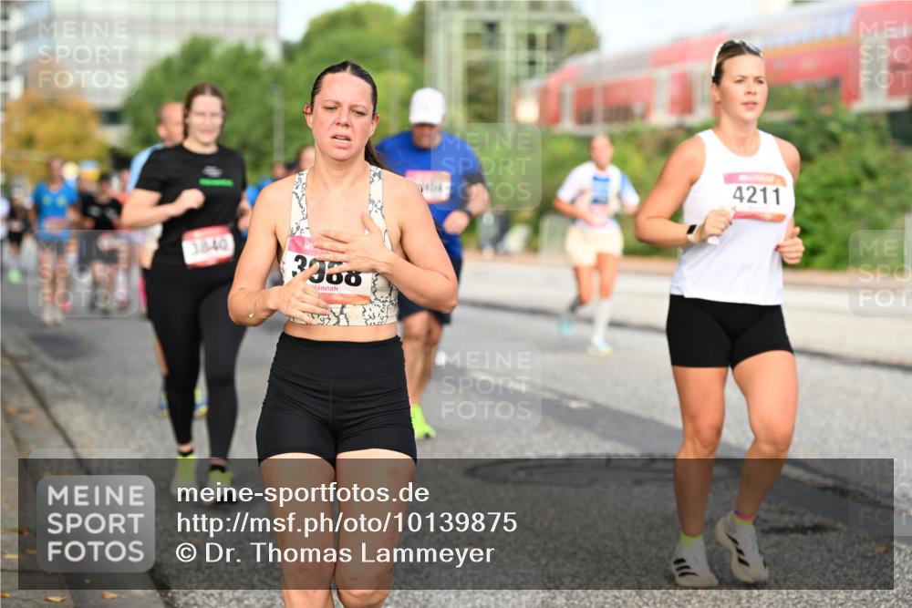 06.09.2026 - CURREX Alsterlauf Dr. Thomas Lammeyer http://msf.ph/oto/10139875 06.09.2026 10:07:11 Laufen 3840, 3308, 4211 meine-sportfotos.de