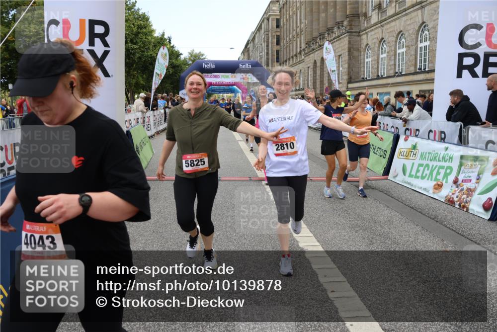 06.09.2026 - CURREX Alsterlauf Strokosch-Dieckow http://msf.ph/oto/10139878 06.09.2026 10:16:10 Ziel 2019, 2098, 2810, 3311, 3539, 4028, 4043, 4056, 4069, 4264, 4733, 5425, 5618, 5825, 5945 meine-sportfotos.de