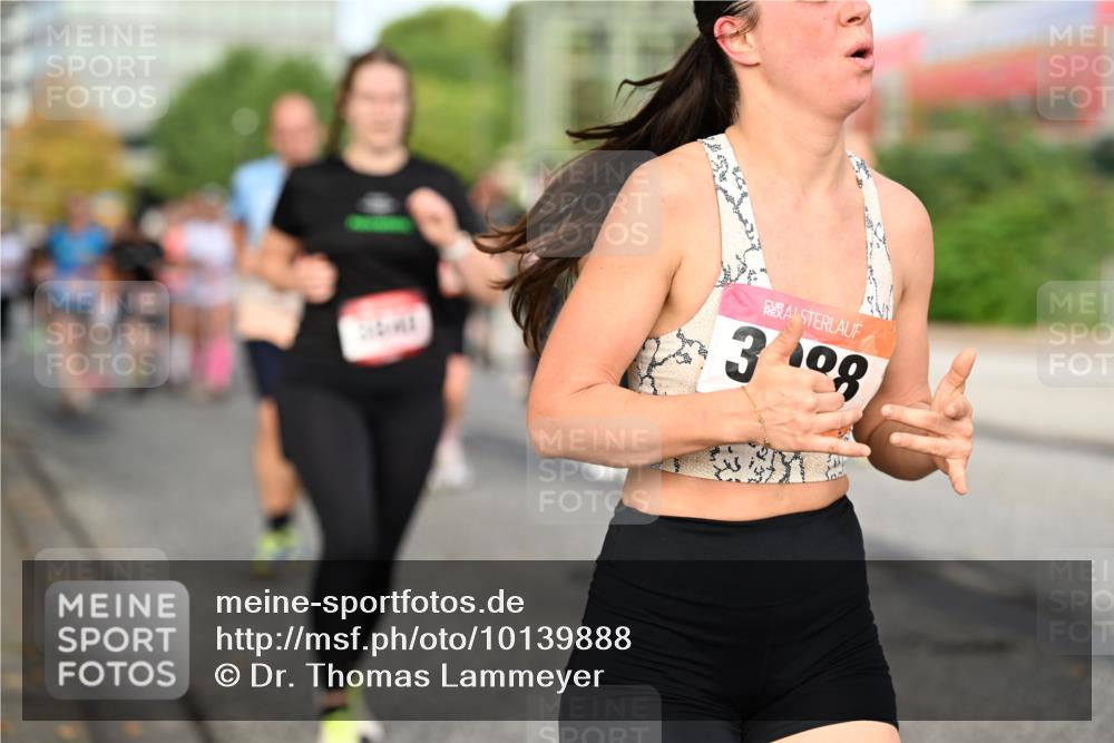 06.09.2026 - CURREX Alsterlauf Dr. Thomas Lammeyer http://msf.ph/oto/10139888 06.09.2026 10:07:12 Laufen 3198 meine-sportfotos.de