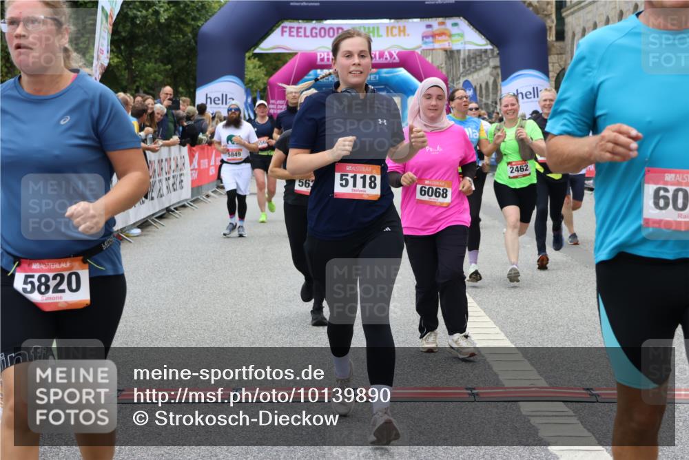 06.09.2026 - CURREX Alsterlauf Strokosch-Dieckow http://msf.ph/oto/10139890 06.09.2026 10:17:28 Ziel 2368, 2462, 2546, 2547, 2597, 2598, 2922, 2985, 3117, 3444, 3709, 5118, 5560, 5635, 5820, 5849, 6068, 6081, 6143, 6342, 6363 meine-sportfotos.de