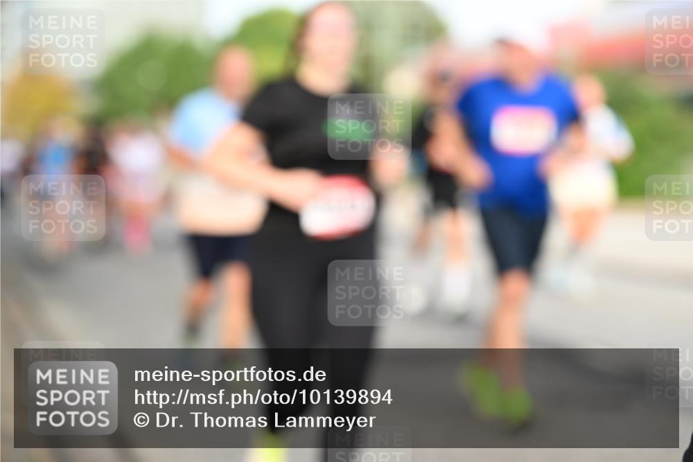 06.09.2026 - CURREX Alsterlauf Dr. Thomas Lammeyer http://msf.ph/oto/10139894 06.09.2026 10:07:13 Laufen  meine-sportfotos.de