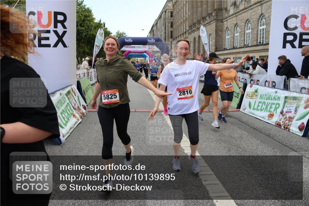06.09.2026 - CURREX Alsterlauf Strokosch-Dieckow http://msf.ph/oto/10139895 06.09.2026 10:16:10 Ziel 2019, 2098, 2810, 3311, 3539, 4028, 4043, 4056, 4069, 4264, 4733, 5425, 5618, 5825, 5945 meine-sportfotos.de