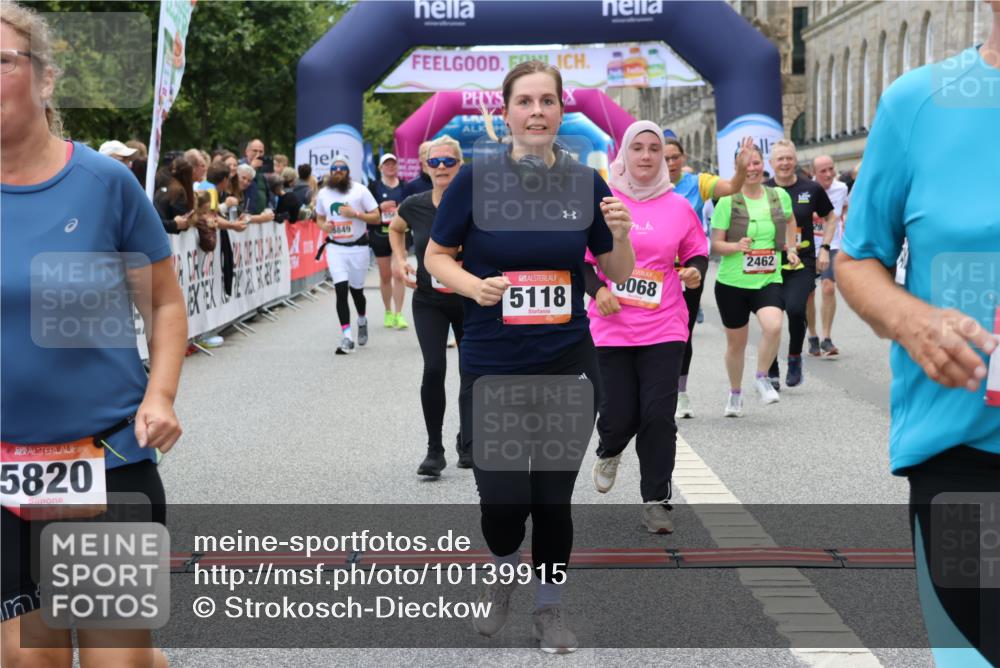 06.09.2026 - CURREX Alsterlauf Strokosch-Dieckow http://msf.ph/oto/10139915 06.09.2026 10:17:29 Ziel 2462, 2546, 2547, 2597, 2598, 2911, 2985, 3117, 3444, 3709, 5118, 5560, 5635, 5820, 5849, 6068, 6081, 6342, 6363, 8109 meine-sportfotos.de