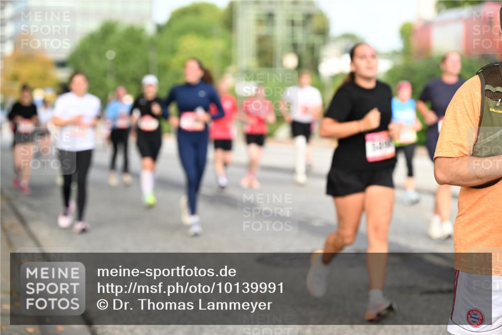 06.09.2026 - CURREX Alsterlauf Dr. Thomas Lammeyer http://msf.ph/oto/10139991 06.09.2026 10:07:22 Laufen  meine-sportfotos.de
