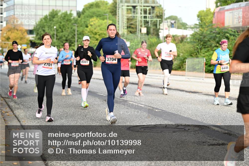 06.09.2026 - CURREX Alsterlauf Dr. Thomas Lammeyer http://msf.ph/oto/10139998 06.09.2026 10:07:23 Laufen 5327, 3704, 8007, 5351, 2701, 582, 6446 meine-sportfotos.de
