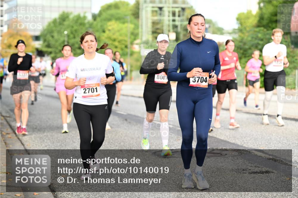06.09.2026 - CURREX Alsterlauf Dr. Thomas Lammeyer http://msf.ph/oto/10140019 06.09.2026 10:07:25 Laufen 2701, 8007, 3704 meine-sportfotos.de
