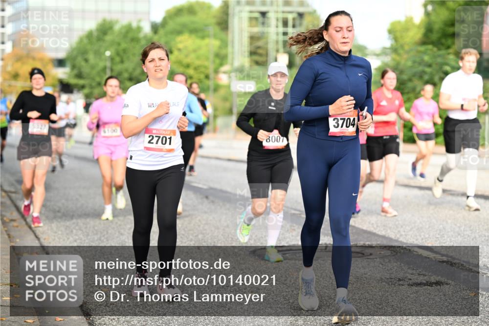 06.09.2026 - CURREX Alsterlauf Dr. Thomas Lammeyer http://msf.ph/oto/10140021 06.09.2026 10:07:25 Laufen 5327, 100, 2701, 8007, 3704 meine-sportfotos.de